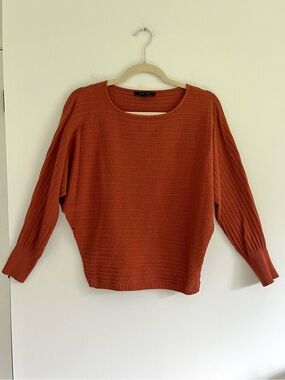 Cyrus Rust Orange Dolman Sleeve Fall Autumn Sweater Earthy Casual Bohemian M